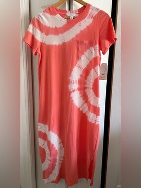 Time and Tru Coral and White Tie-Dye Tee Dress with Pocket